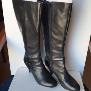 🌻PRICE DROP🌻Naturalizer Boots Wide Calf